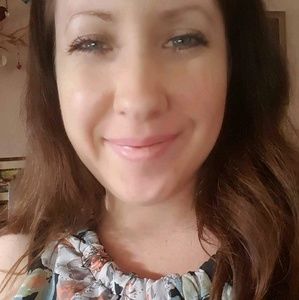 Meet your Posher, Nina